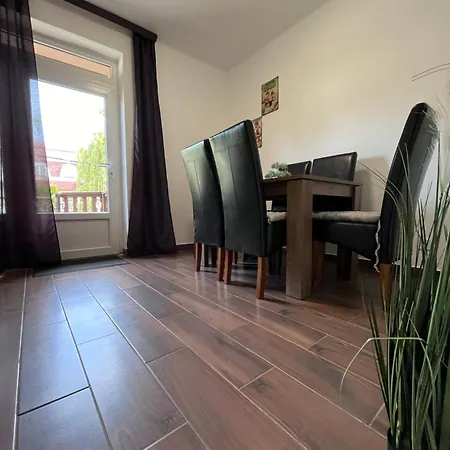 בית הארחה Zomi Vendeghaz